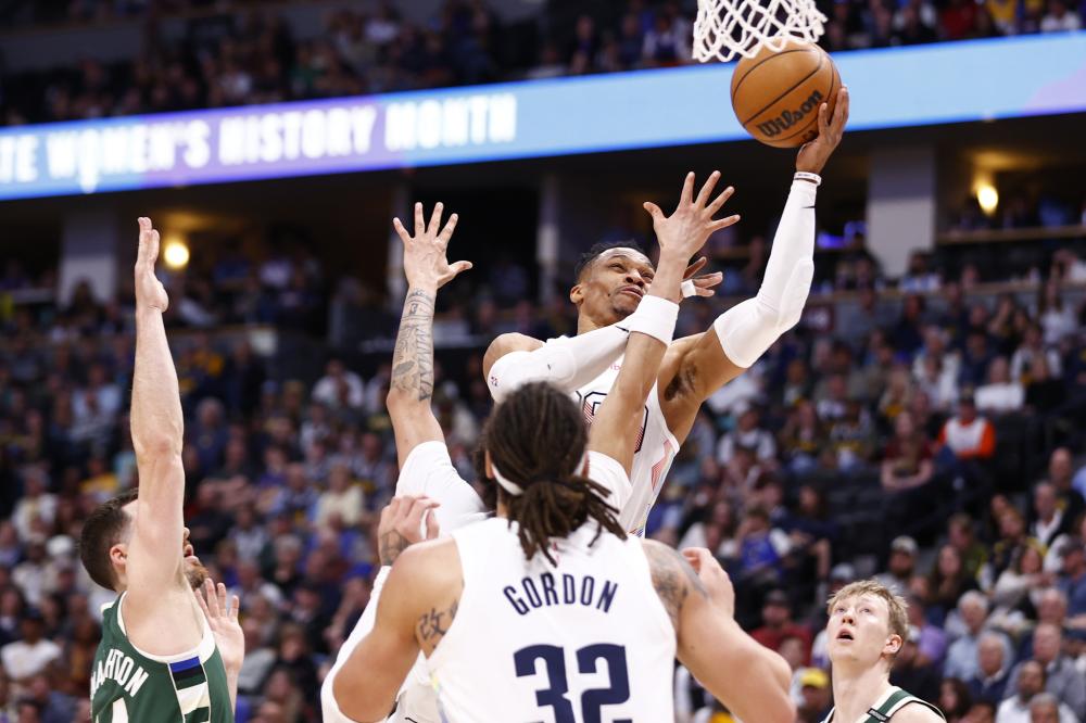 福克斯和多 福克斯和多